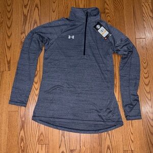 🩵🩵 NWT UNDER ARMOUR BLUE ZIP TOP - size SMALL 🩵🩵